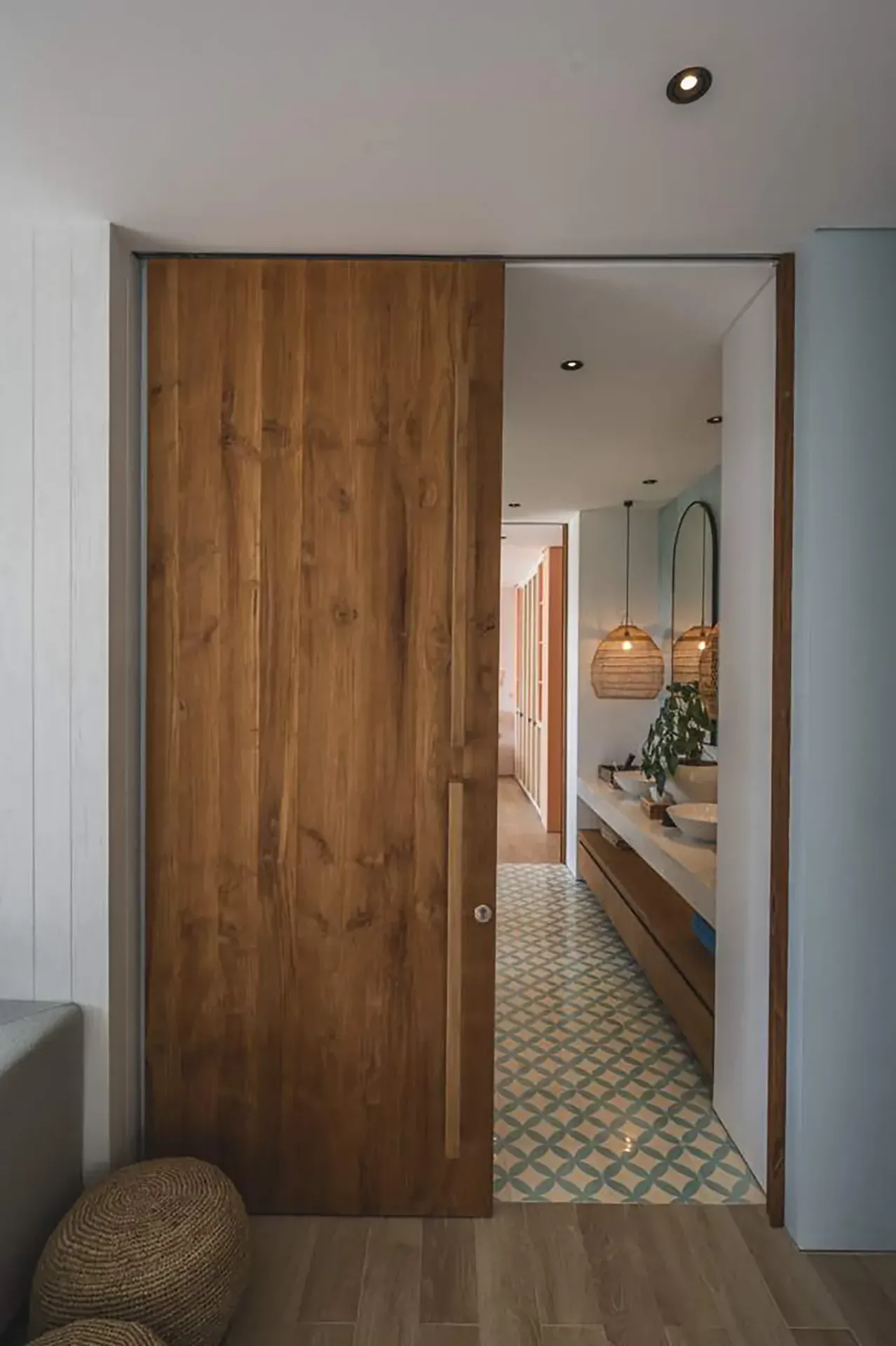 Timber door to the en-suite