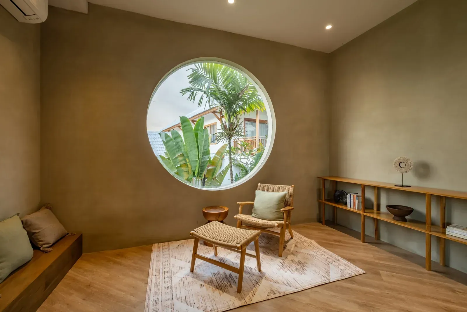 Indoor and outdoor living